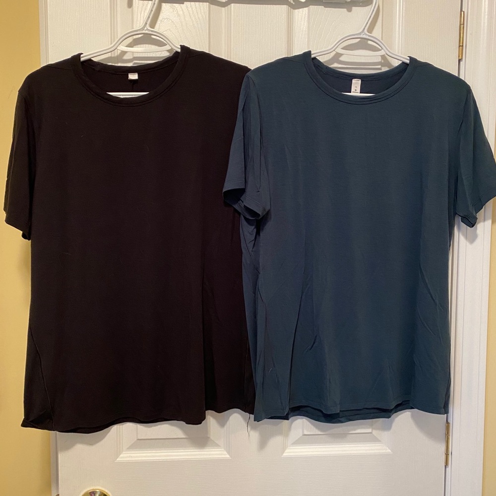 Lululemon Hold Tight Short Sleeve Tops, Lot of 2